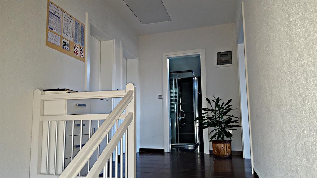 Apartment Lipa Irinovac Zimmer foto